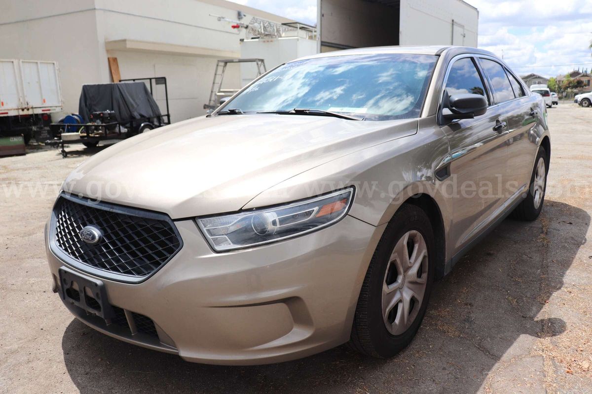 2019 Ford Taurus