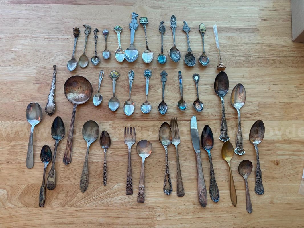 TiDDRs: Antique Household and Collectible Silverware.