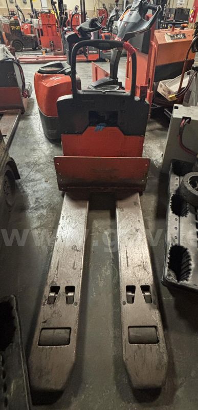 Toyota Rider Pallet Jack 8HBE30 - USED