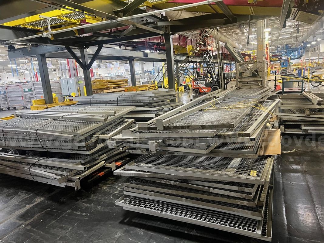 10 Pallets Metal Cages (Assorted Sizes) Sold as 1 Lot