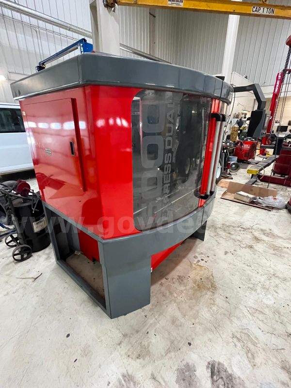 Bernhard Express Dual 5000 Reel Grinder
