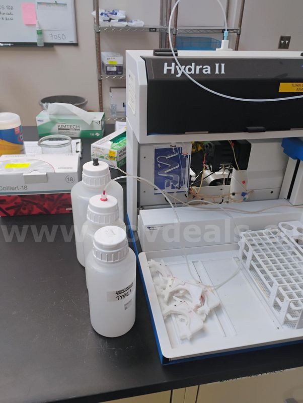 Non functional Mercury Analyzer selling for parts only