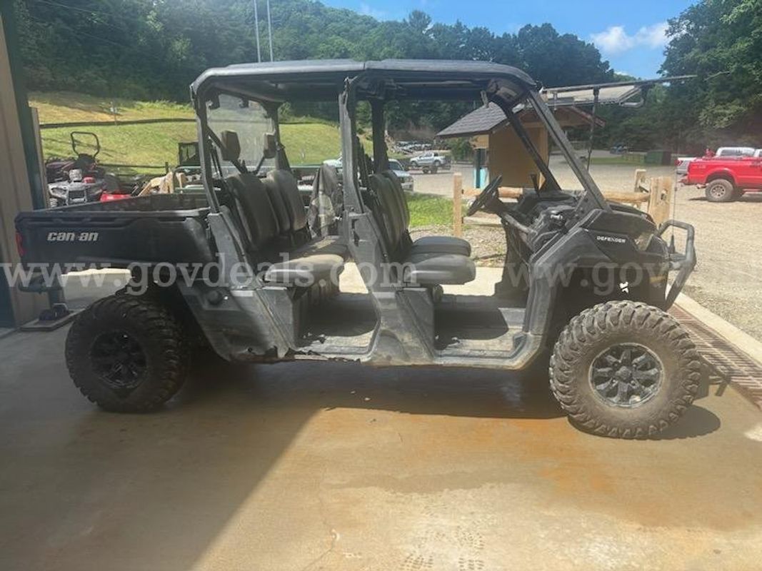 2021 Can-Am Defender Max DPS HD10