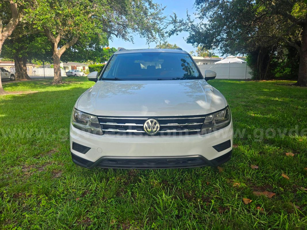 2018 Volkswagen Tiguan SE