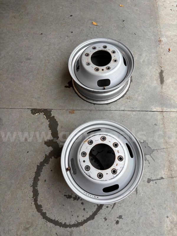(Used) 2016 F-350 Dually Rims