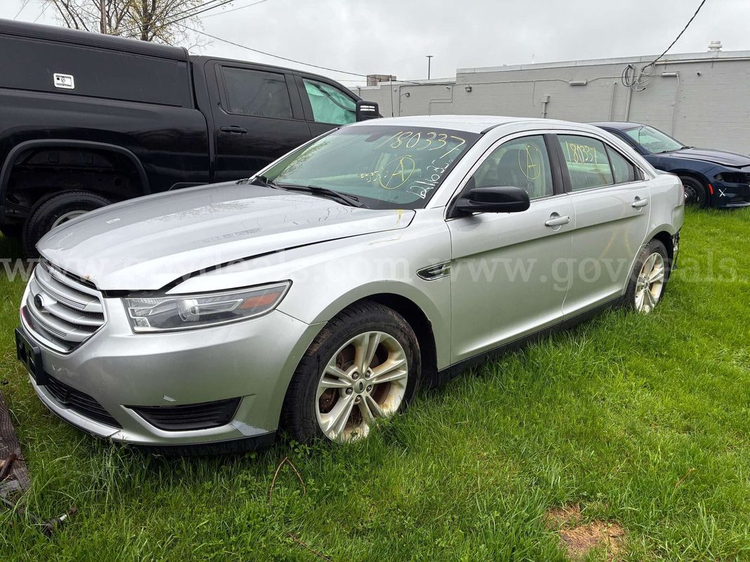 2018 Ford Taurus