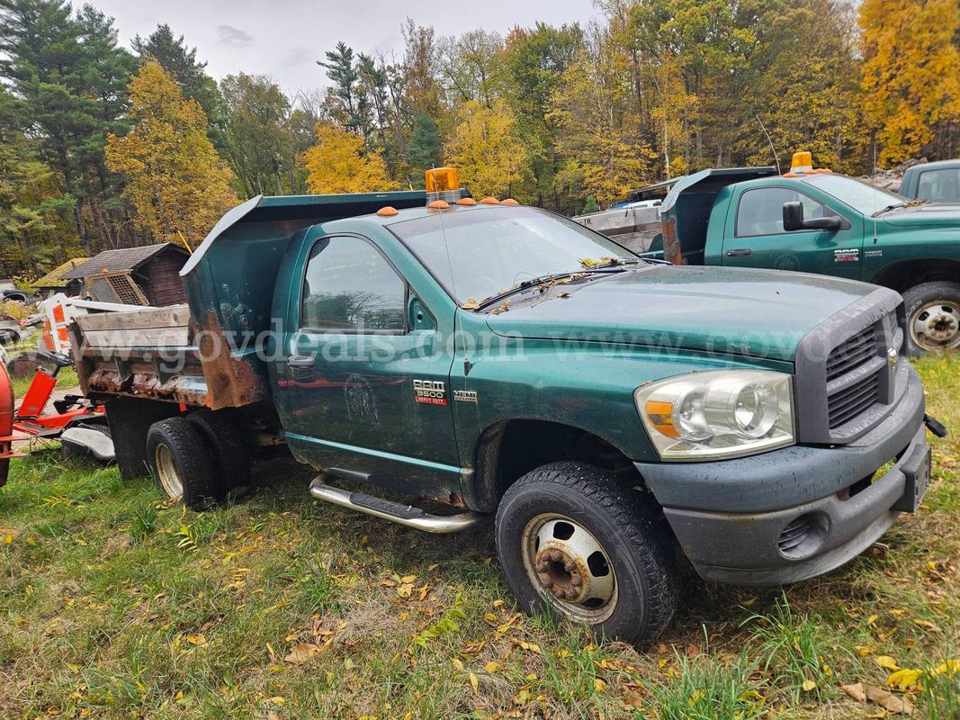 2008 Dodge Ram 3500 Regular Cab 4WD