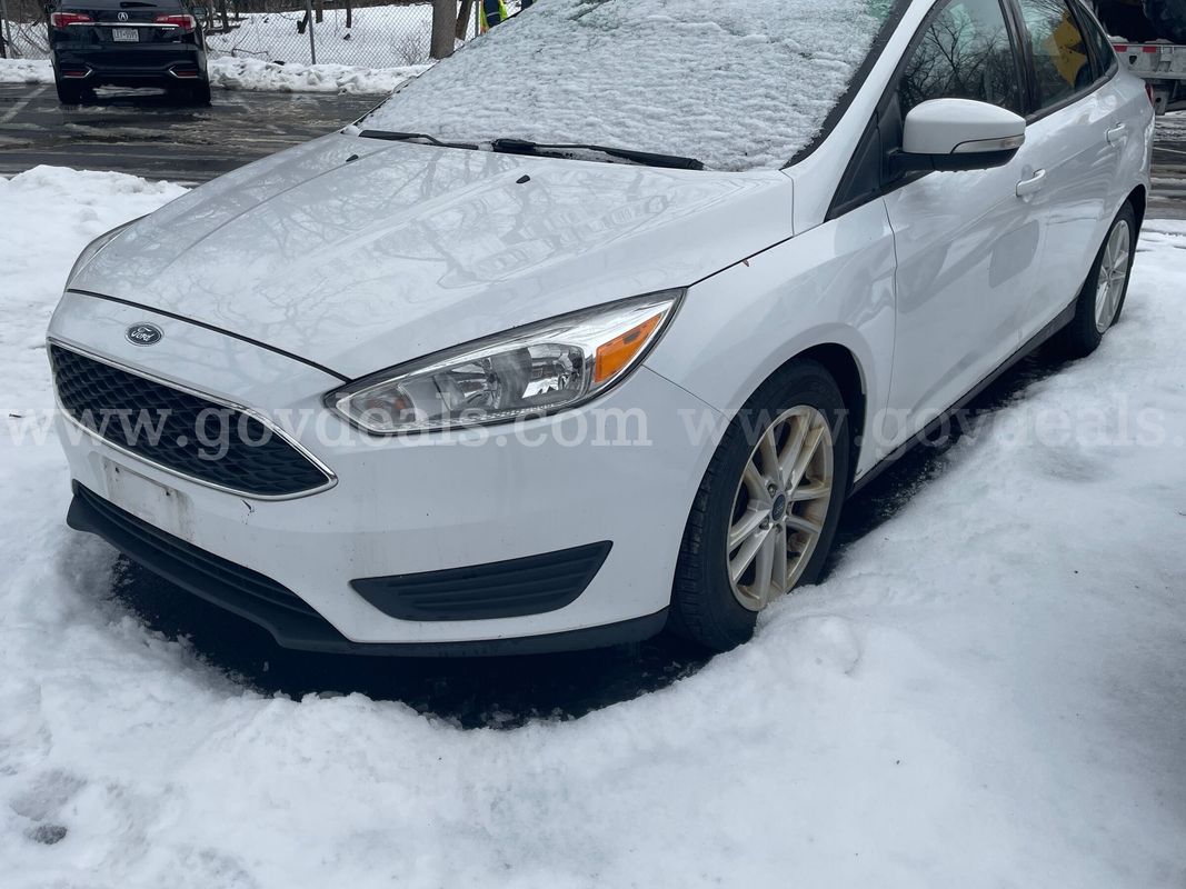 2016 Ford Focus SE Sedan