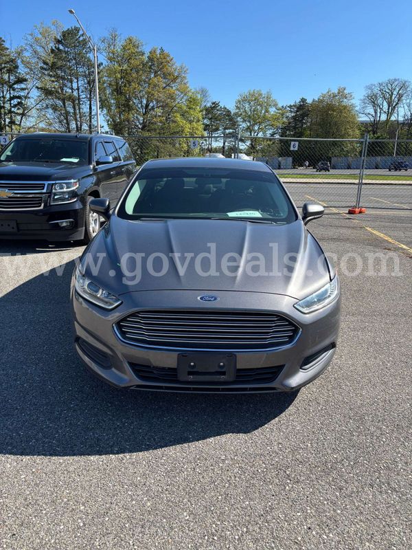 2014 Ford Fusion S