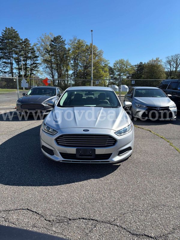 2014 Ford Fusion S