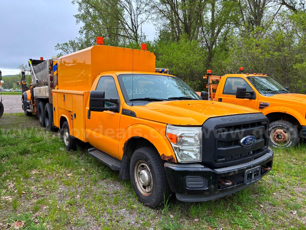 2013 Ford F-250 SD XLT 2WD
