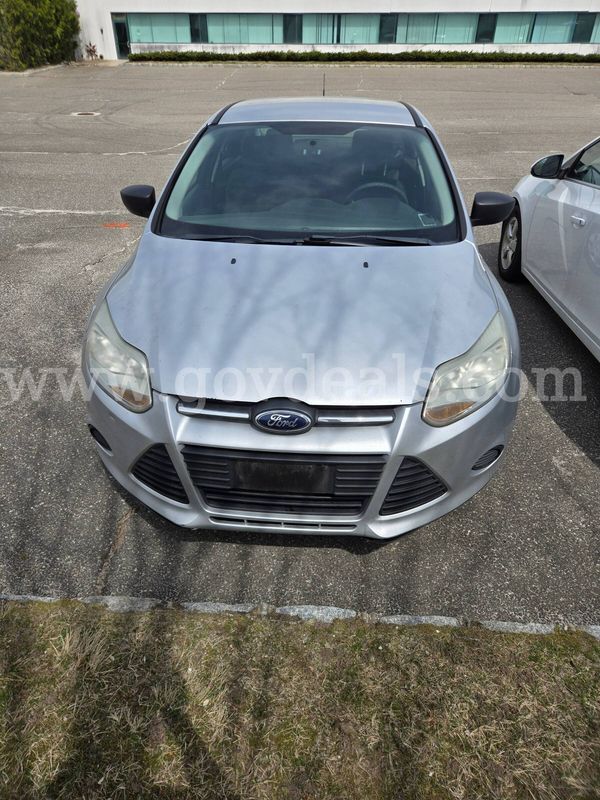 2014 Ford Focus S Sedan
