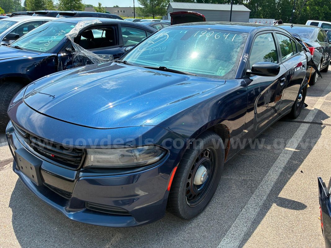 2019 Dodge Charger Police (R1)
