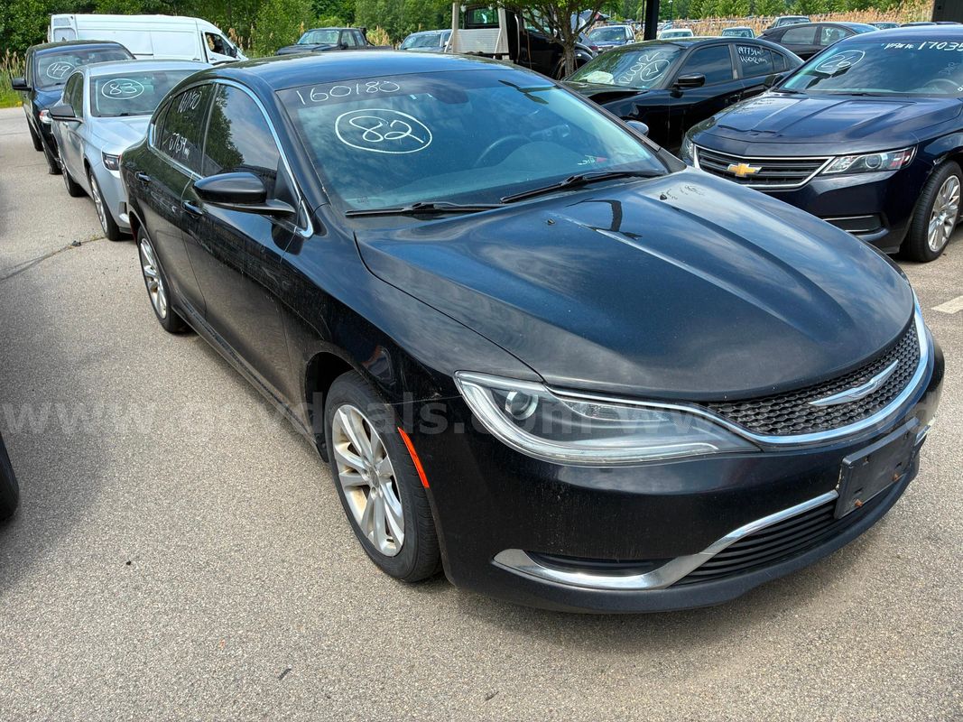 2016 Chrysler 200 Limited (R1)