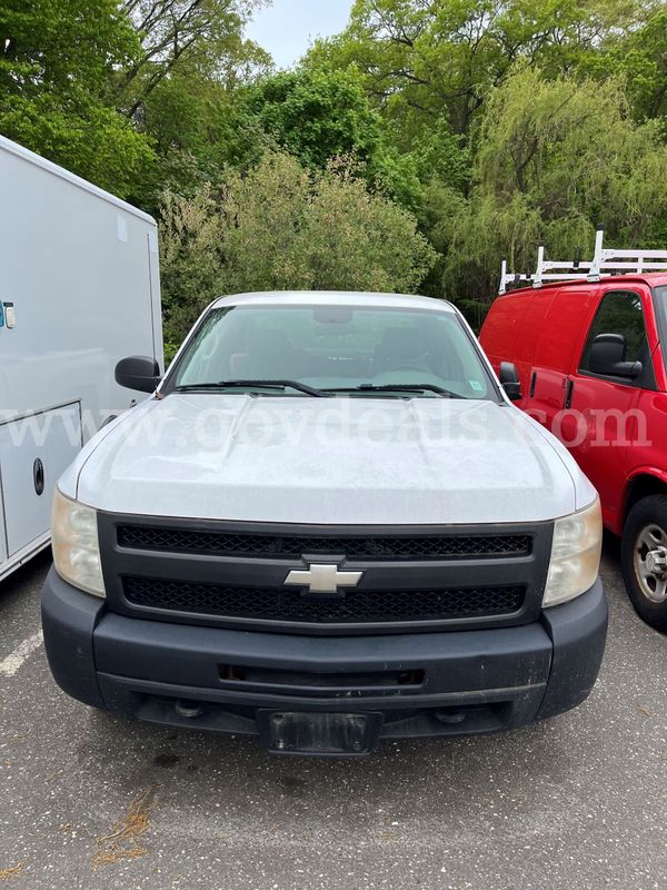 2009 Chevrolet Silverado 1500 Work Truck Ext. Cab Long Box 4WD