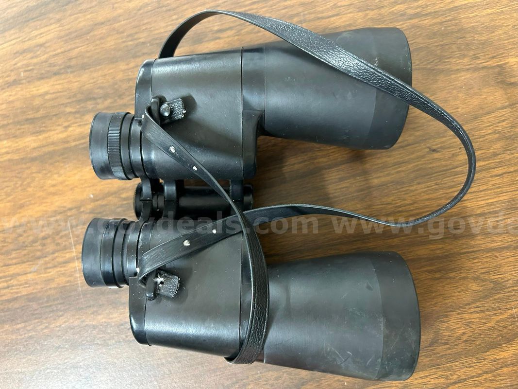 Bushnell 12X50 13-1250 binoculars