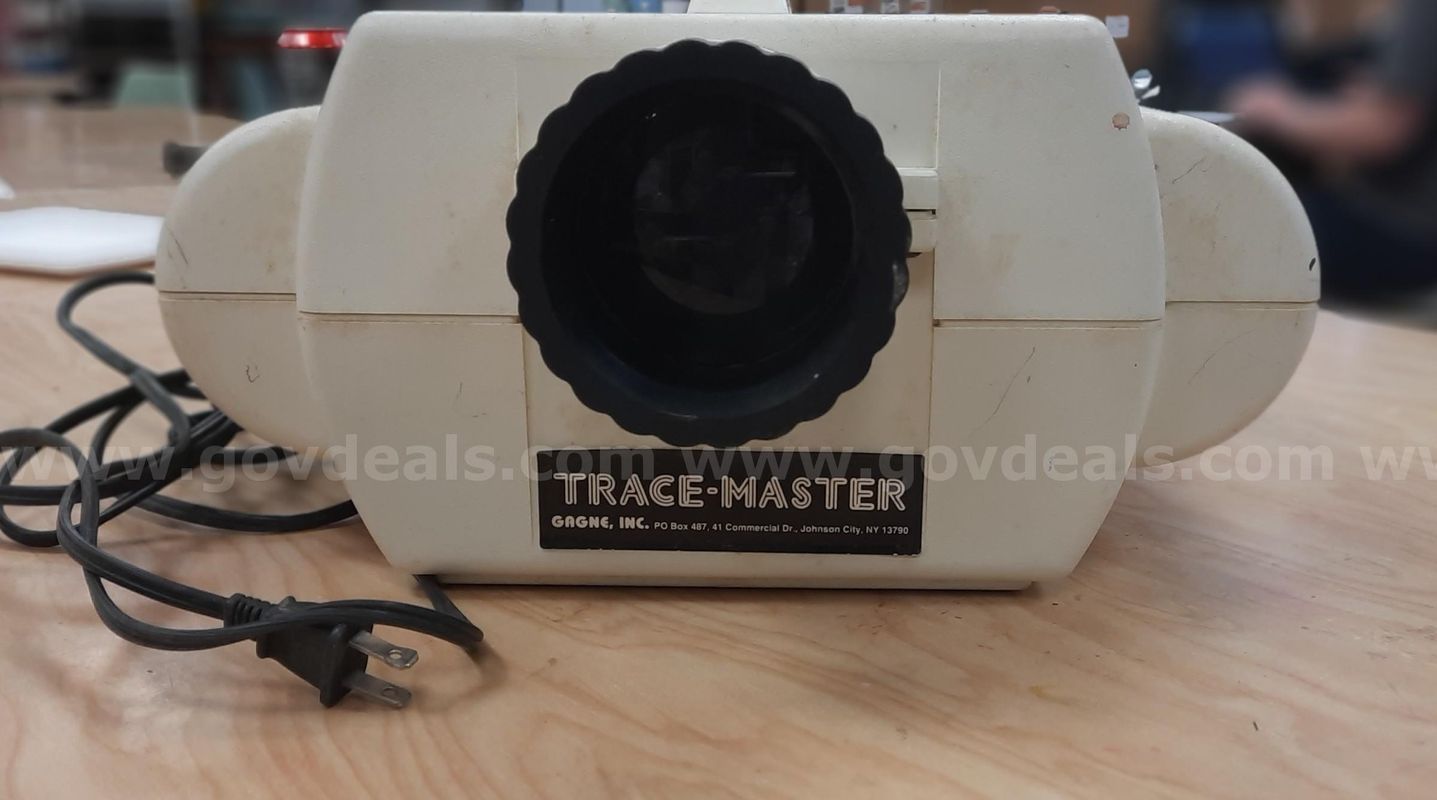 Trace-Master Deluxe Projectors - Lot of 2