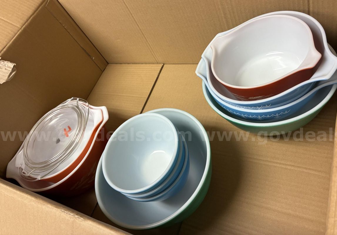 Vintage Baking Dishes - Room 158