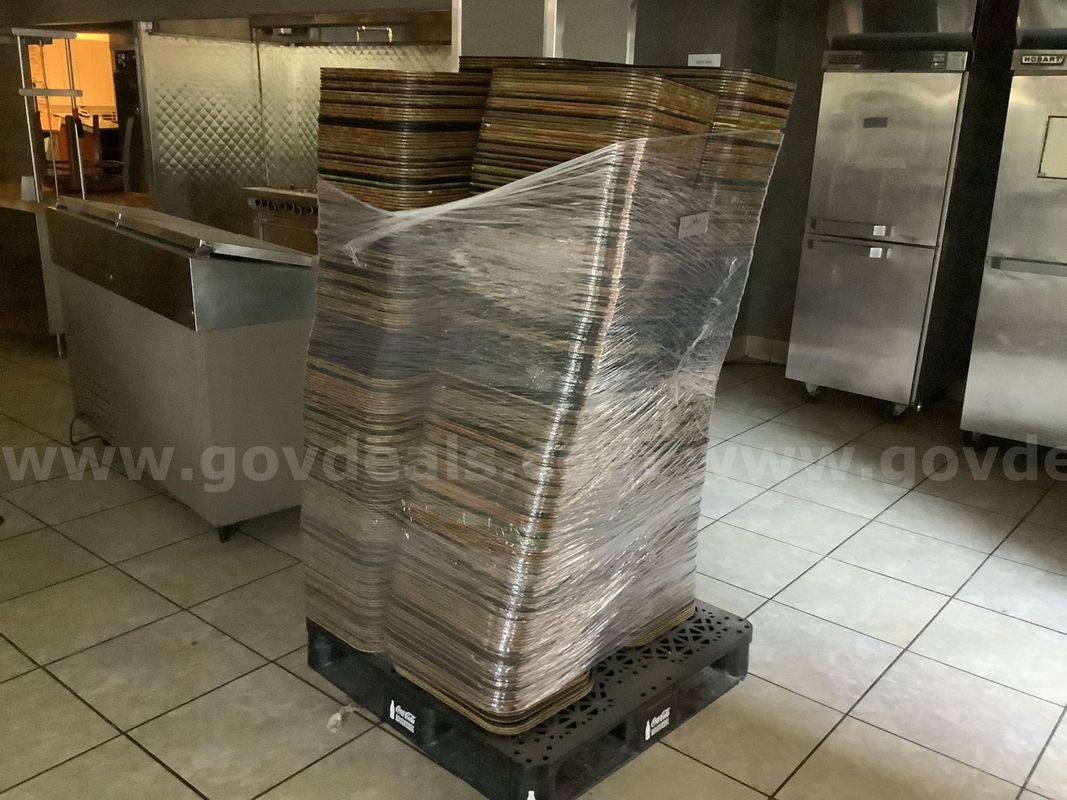 Cafeteria trays