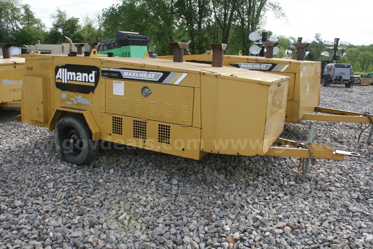12 Allmand Maxi Heater 1000