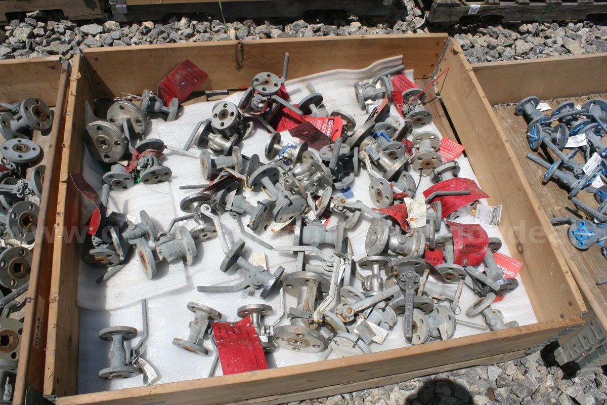 Huge Lot of New Valves