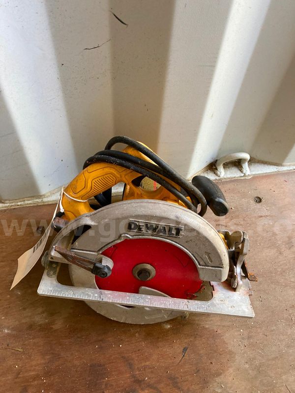 DeWalt Circular Saw