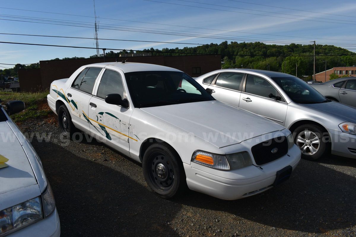 2010 Ford Crown Victoria