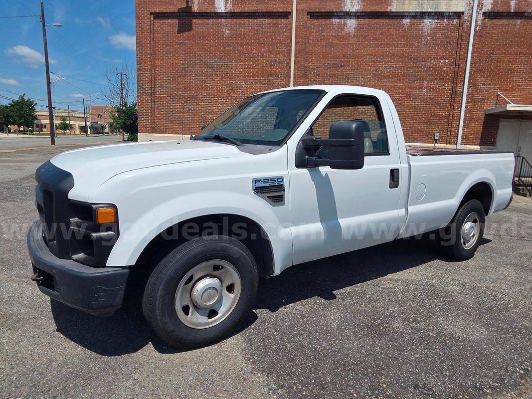 2008 Ford F-250 SD XL 2WD