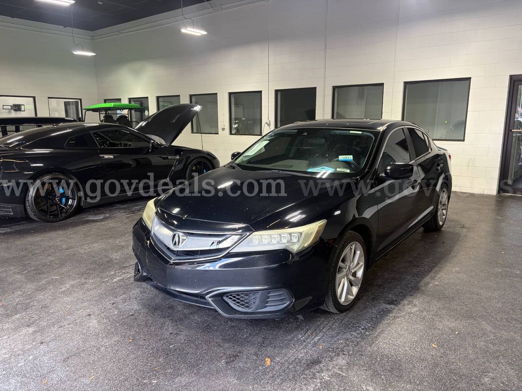 2017 Acura ILX 8-Spd AT