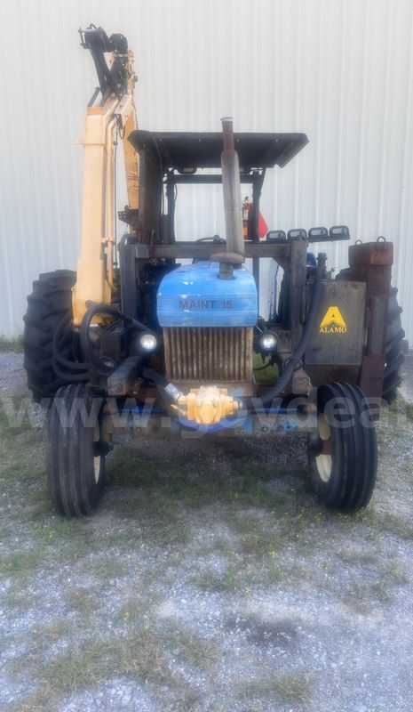 Ford tractor