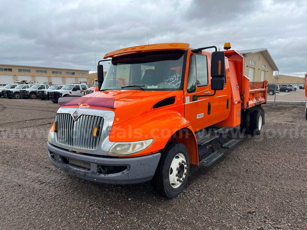 2009 International 4300 4x2 Dump Truck
