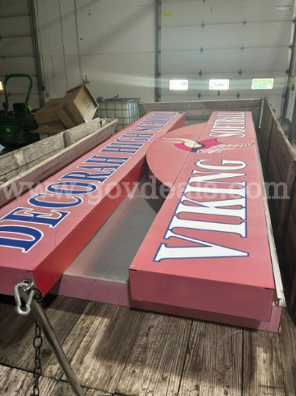 14' Softball Scoreboard with Control Console