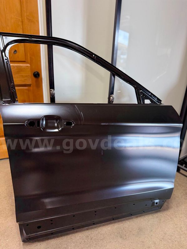 2020-25 Ford Explorer Interceptors Front Right Door Shell Panel PB5Z-7820124-A