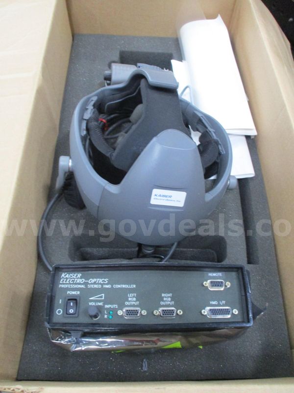 (2) Kaiser Electro-Optics 79-5352-23 Helmet Display