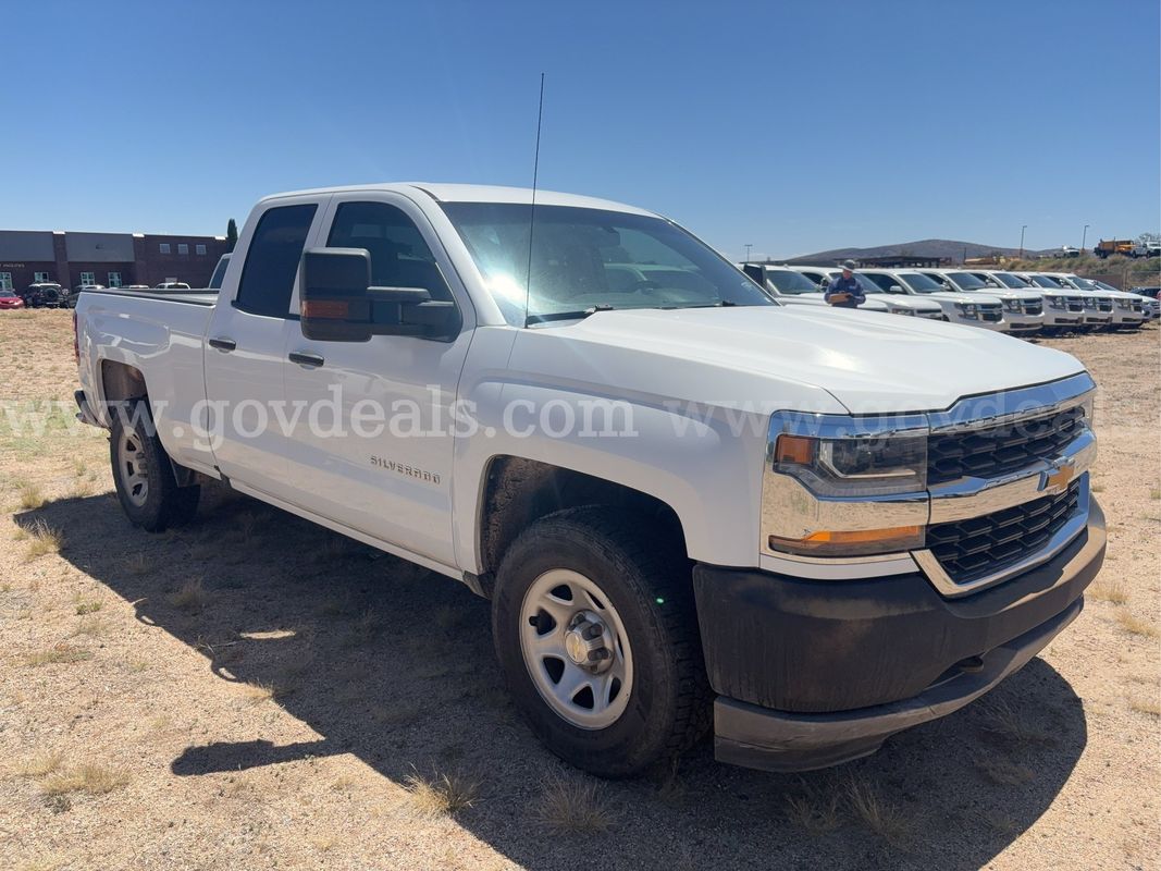 2017 Chevrolet Silverado 1500 Work Truck Double Cab 4WD