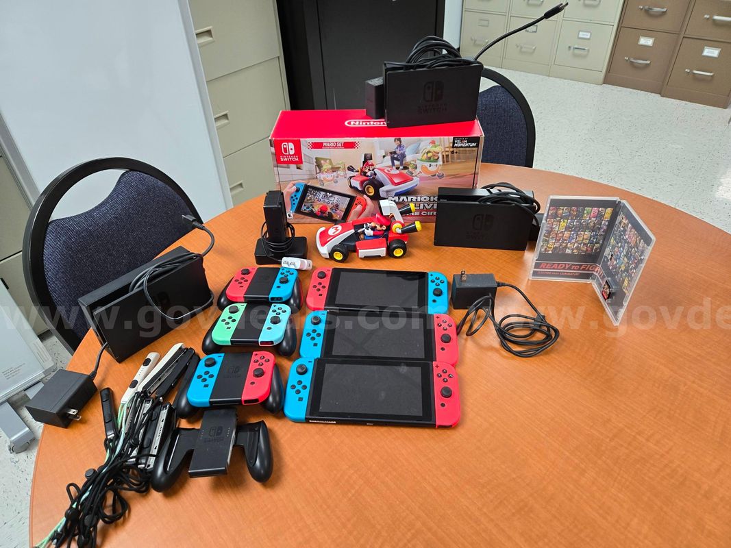 Nintendo Switch Lot