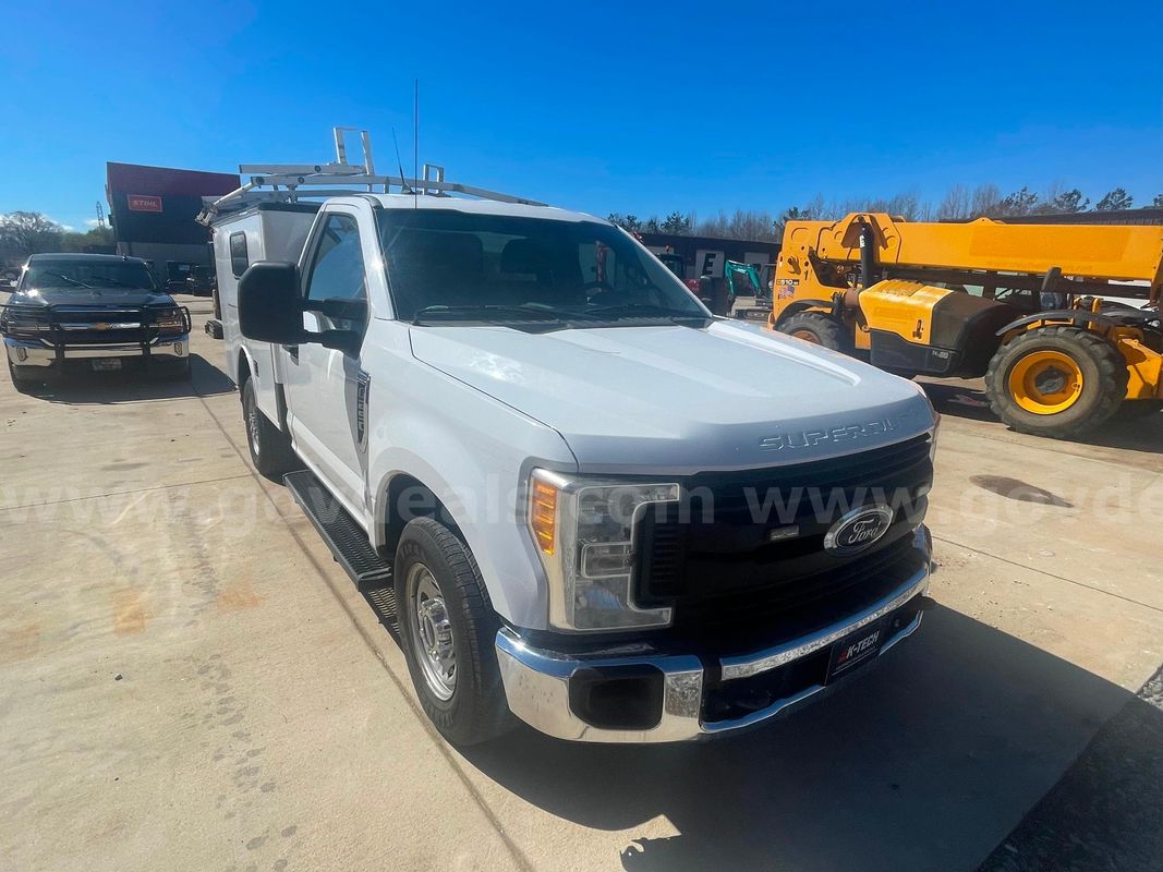 2017 Ford F250 Service Truck