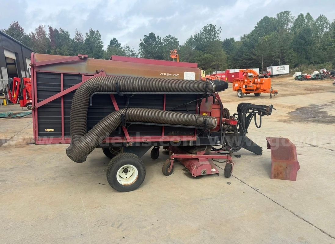 Toro Versa-Vac Sweeper