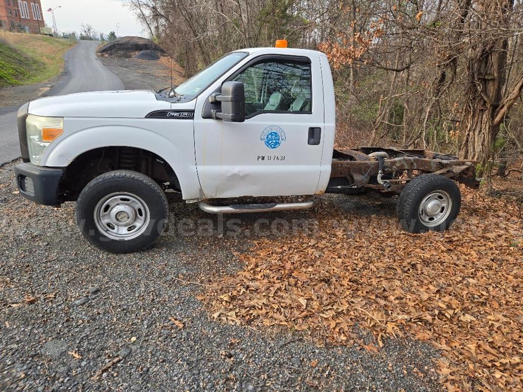 2011 Ford F-350 SD XL 4WD