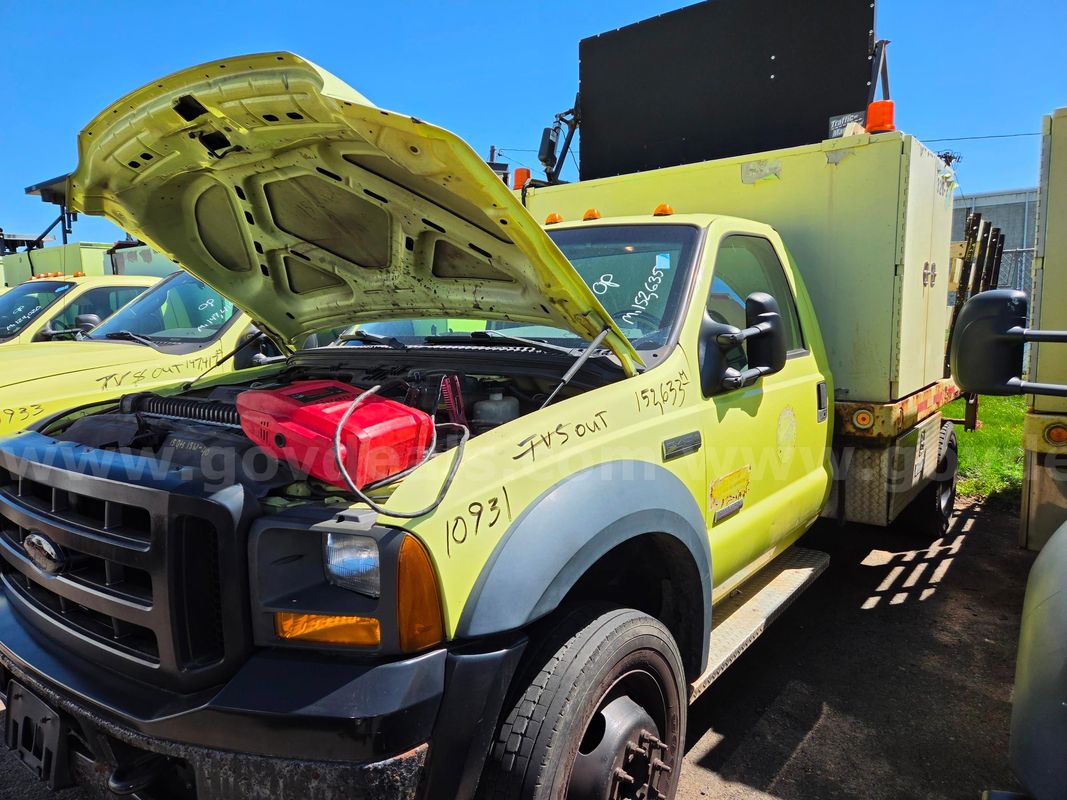 2006 Ford F-450 SD Super Duty Rack Stake body