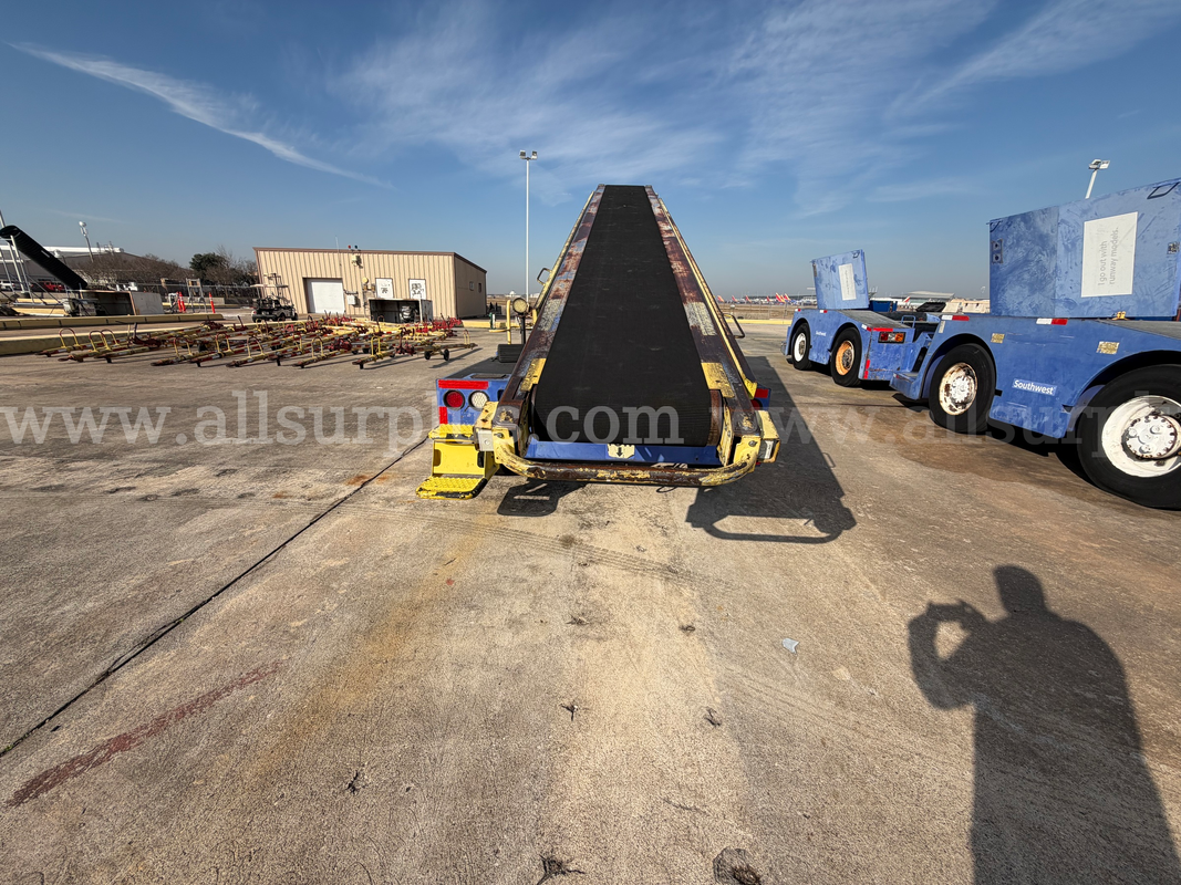 2002 Tug 660E Beltloader