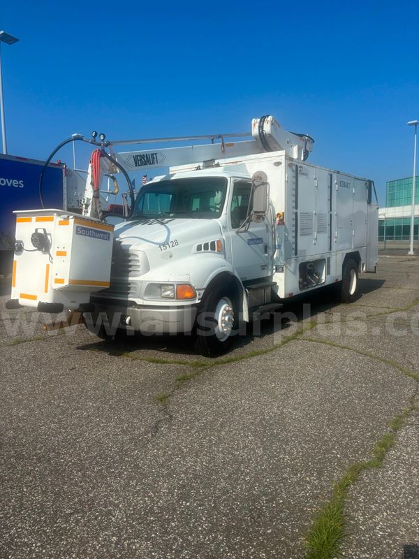 2005 Premier Sterling MT43P18 Deicer Truck