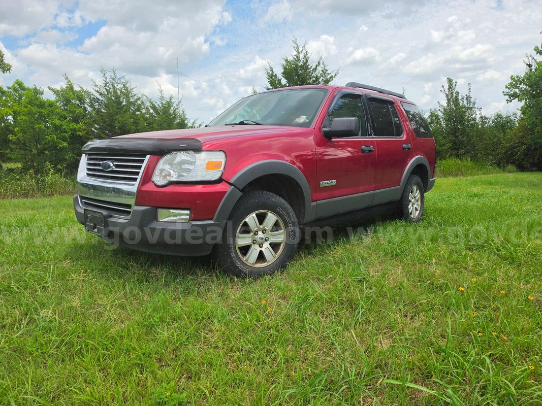 2006 Ford Explorer XLT 4WD