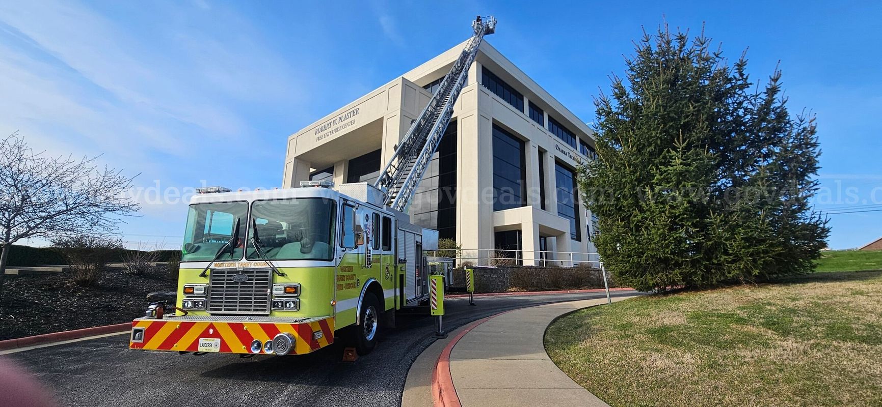 102' Metz Ladder truck Fully operational at time of removal from service.