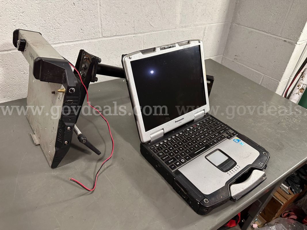 Panasonic CF-30 Toughbook Computer With Havis Vehicle Dock/Stand -WILL SHIP