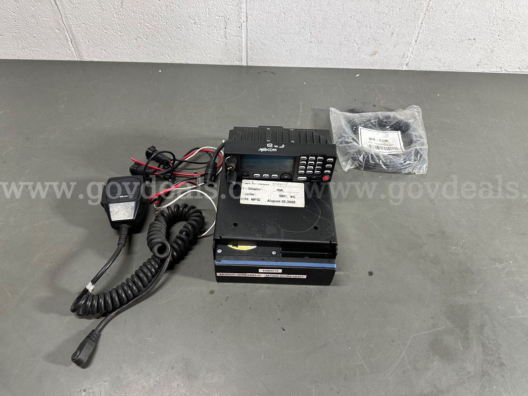 Harris/Macom Remote Mount Mobile Radio-WILL SHIP