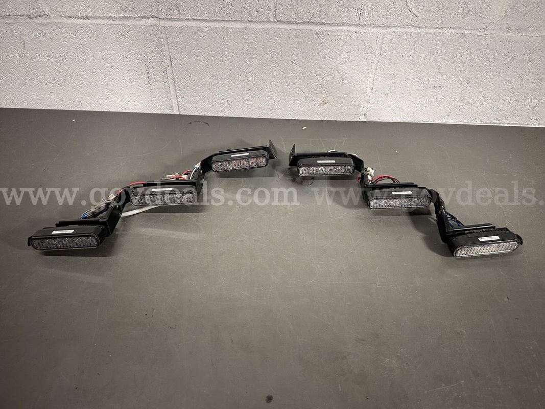 Whelen Ion Outer Edge Brackets with Lights 20+ Ford FPIU-WILL SHIP