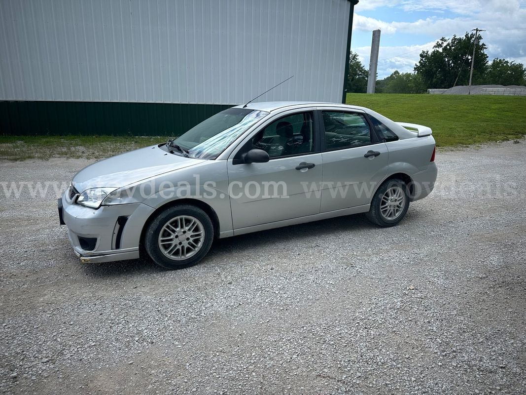 2006 Ford Focus ZX4 SE Manual Trans-GAS SAVER