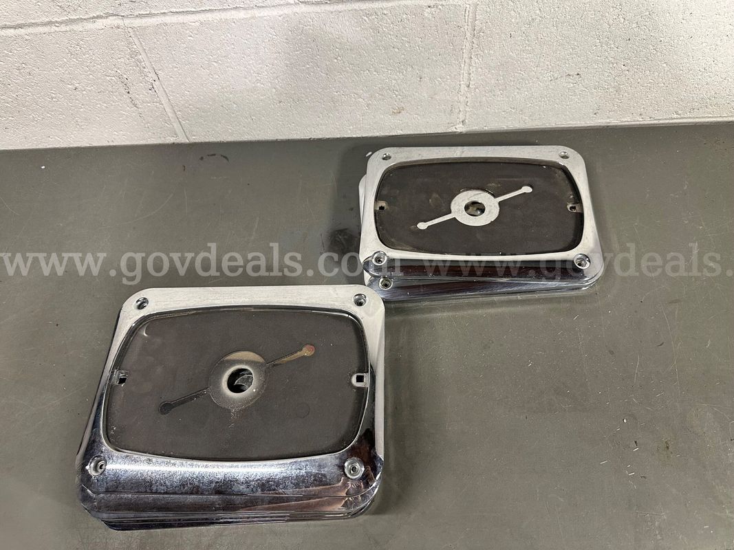 Lot of 10 Whelen Chrome 900 Series to M9 Adapter Bezels -WILL SHIP