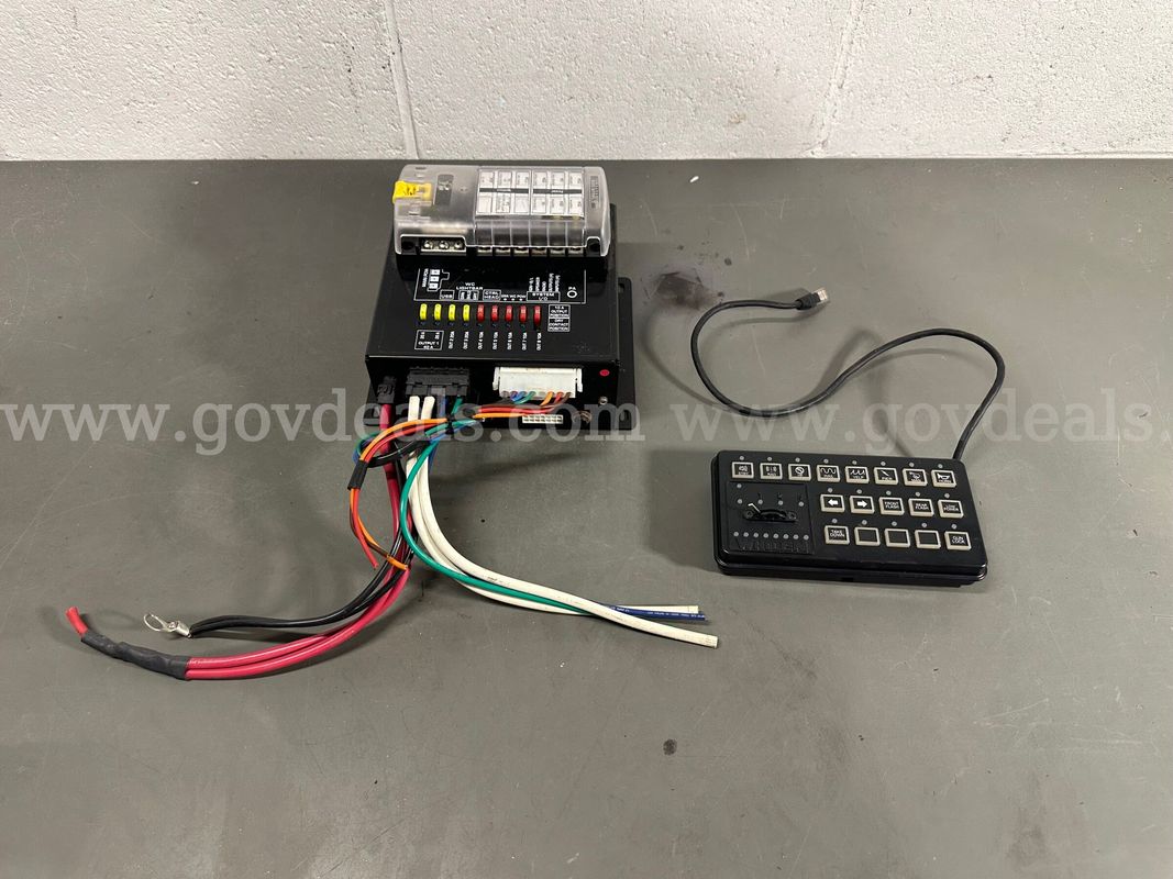 Whelen Cencom Sapphire WECan Light & Siren Control System-WILL SHIP